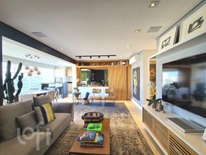 Image 13 - 443357