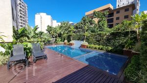 Image 17 - 443501