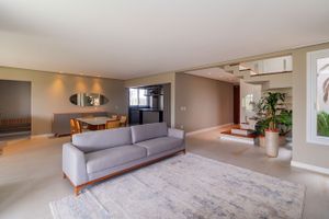 Image 3 - 444563