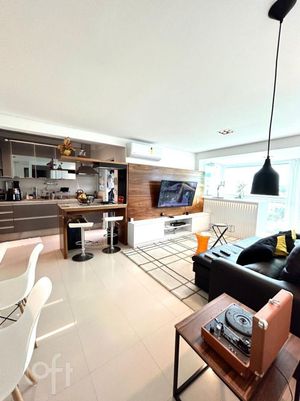 Image 16 - 444843