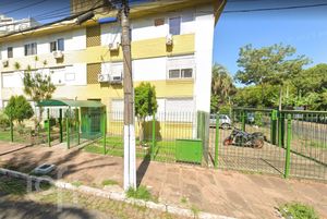 Image 18 - 445353