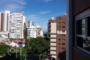 Image 12 - 445825