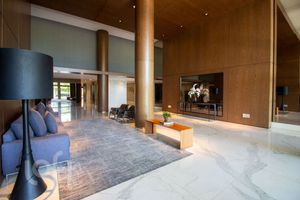 Image 22 - 445825