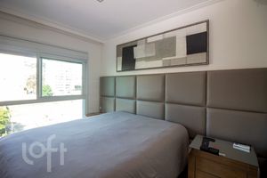 Image 15 - 445825