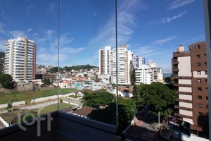 Image 10 - 445825