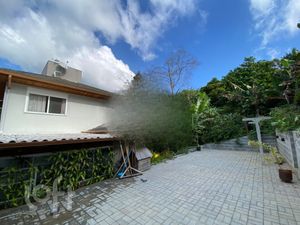 Image 8 - 445912