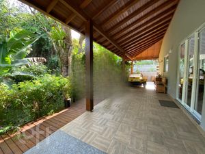 Image 3 - 445912