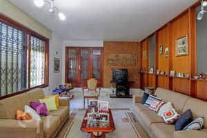 Image 37 - 446182