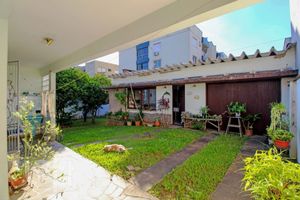 Image 19 - 446182