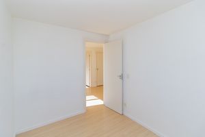 Image 14 - 446615