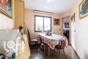 Image 20 - 446670
