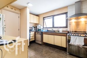 Image 21 - 446670