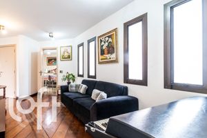 Image 38 - 446670
