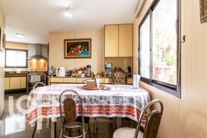 Image 19 - 446670