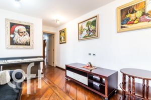 Image 37 - 446670
