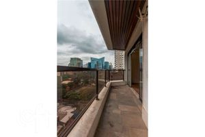 Image 38 - 446743