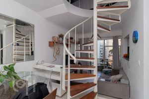 Image 3 - 446754
