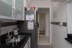 Image 11 - 446754
