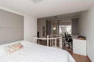 Image 17 - 446754