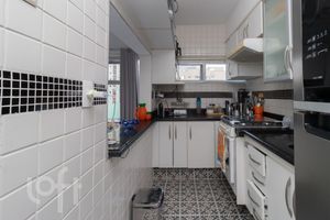 Image 12 - 446754