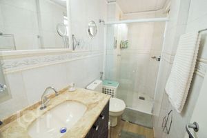 Image 14 - 446955