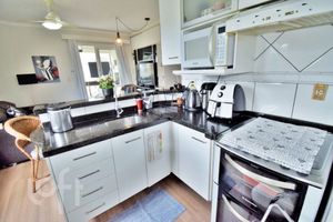 Image 8 - 446955