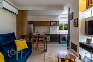Image 1 - 446969