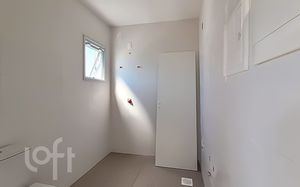 Image 4 - 447087