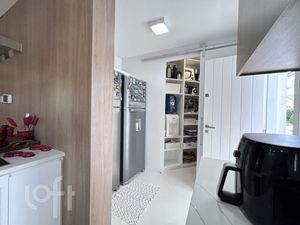 Image 13 - 447271