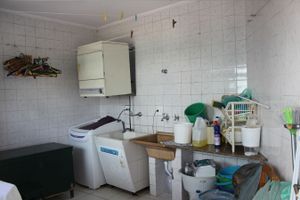 Image 17 - 447285