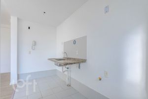 Image 11 - 447300