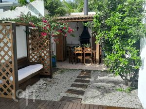 Image 17 - 447688