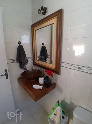 Image 14 - 447688