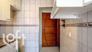 Image 19 - 447908