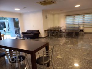 Image 25 - 447920