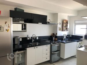 Image 10 - 447938