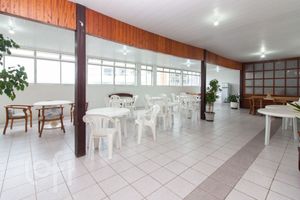 Image 12 - 448006