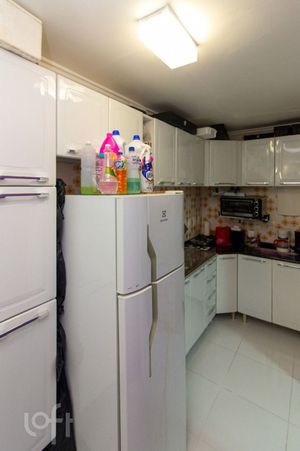 Image 4 - 448006