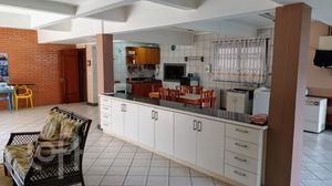 Image 17 - 448081