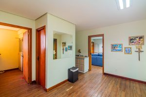 Image 19 - 448166