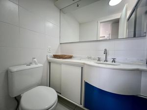 Image 10 - 448244