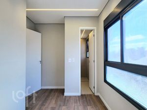 Image 18 - 448393