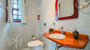 Image 32 - 448412