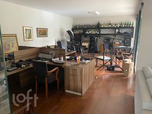 Image 10 - 448431