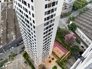 Image 10 - 448725