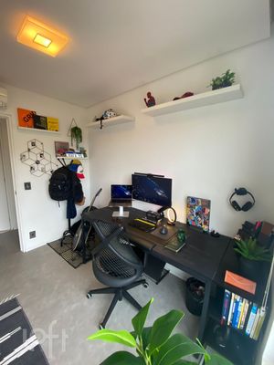 Image 14 - 449252