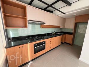 Image 19 - 449387