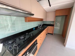 Image 10 - 449387