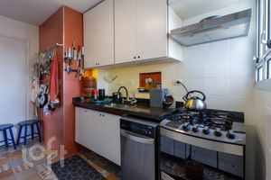 Image 20 - 449390