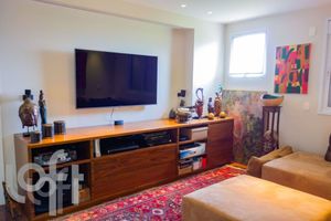 Image 33 - 449451